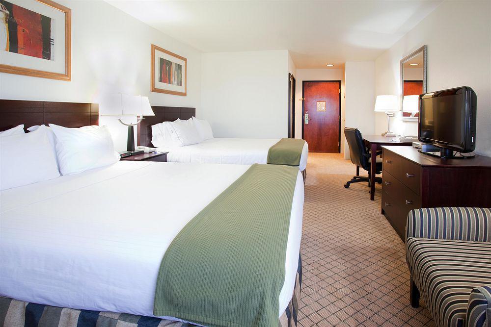 Holiday Inn Colorado Springs - Airport By Ihg Exterior foto