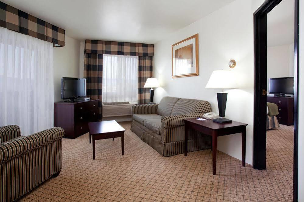 Holiday Inn Colorado Springs - Airport By Ihg Exterior foto